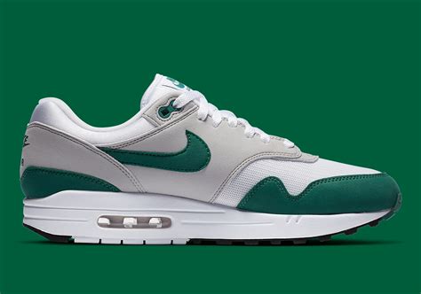 Nike Air Green Air Max Shoes